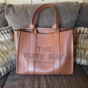 Marc Jacobs The Tote Bag Large Argan Oil